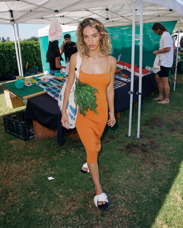 衣類 TP8J1220 黄金色の黄土色 RVCA 女性 ローズ・マチャド フェードアウェイ ボディコンドレス