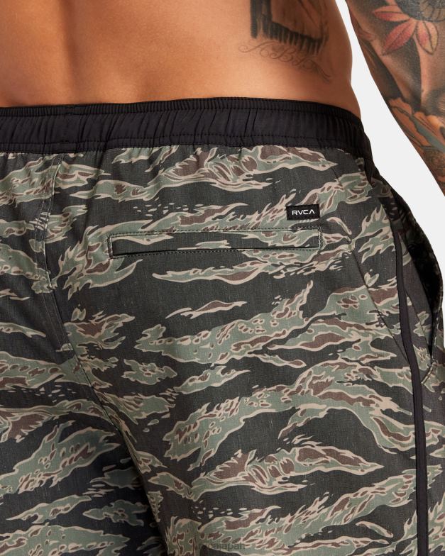 衣類 TP8J285 タイガーカモ RVCA 男性 ヨガー ハイブリッド エラスティック ウエスト アスレチック ショーツ 17