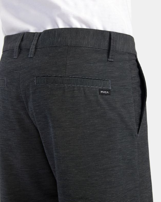 衣類 TP8J812 黒 RVCA 男性 ダガー チノ ハイブリッド ボードショーツ